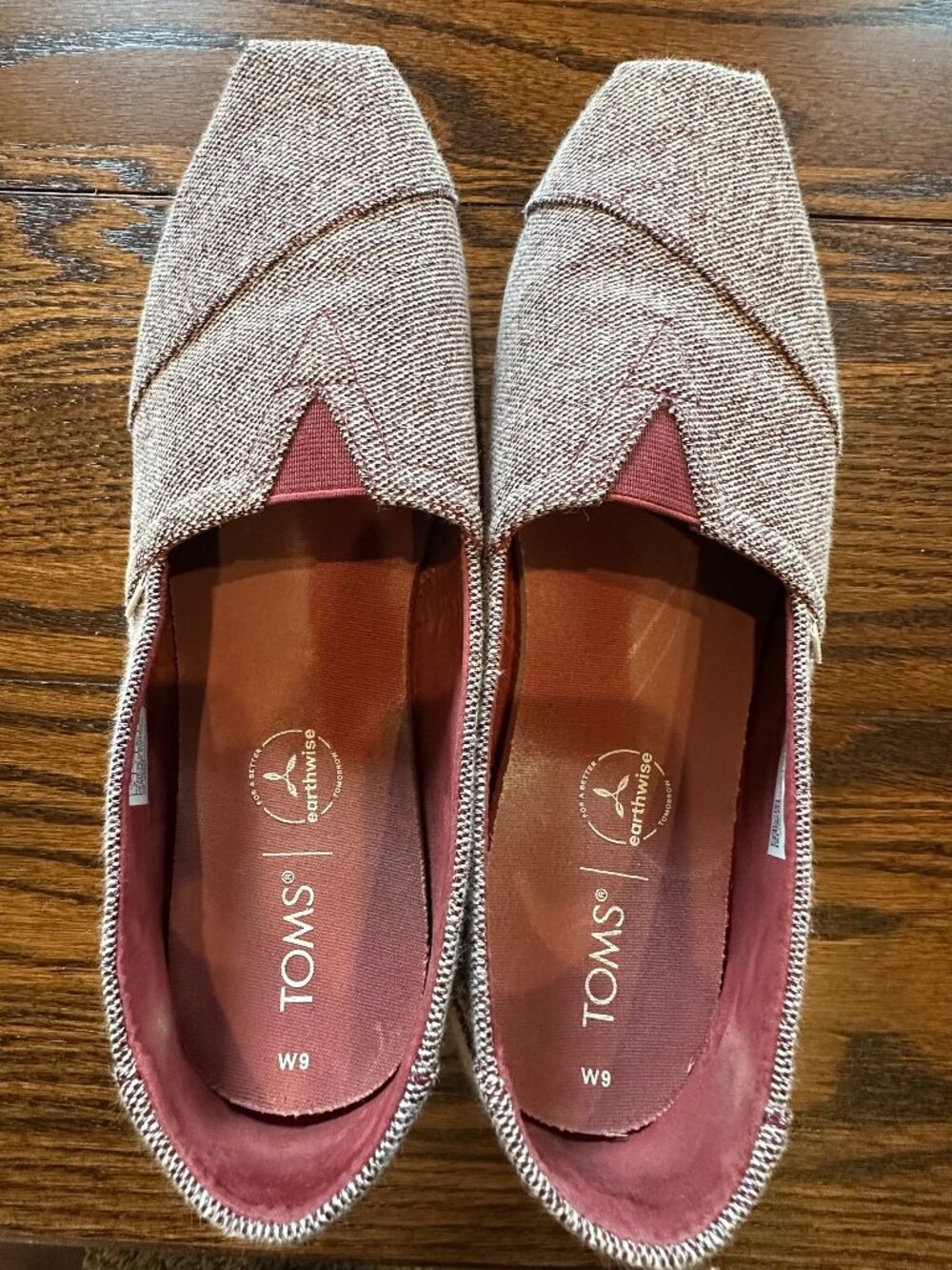 TOMS Women's Alpargata Earthwise Slip-On Flats sz 9